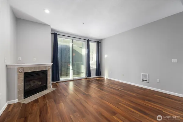 $552,000 | 16125 Juanita Woodinville Way Northeast, Unit 805, Bothell, WA 98011