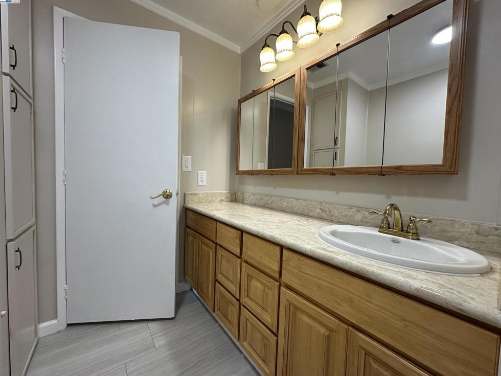 711 Old Canyon Road Fremont, CA 94536 - Photo 28 of 41