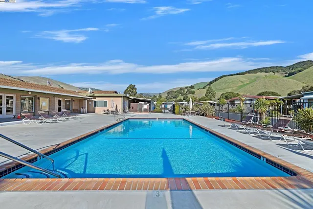 $236,800 | 711 Old Canyon Road, Fremont, CA 94536