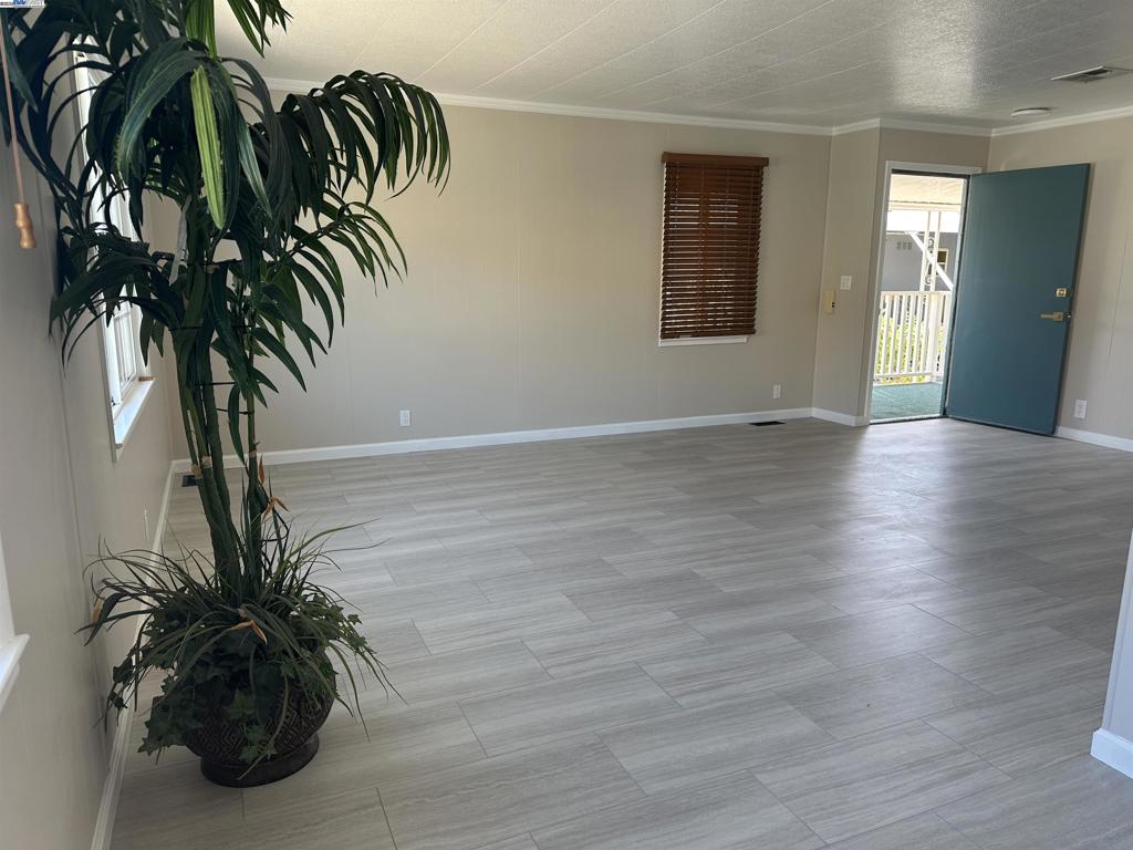 711 Old Canyon Road Fremont, CA 94536 - Photo 8 of 41