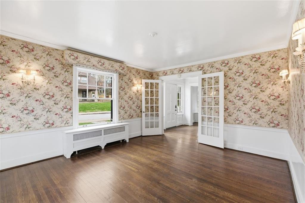 5474 Kipling Road Pittsburgh, PA 15217 - Photo 12 of 50