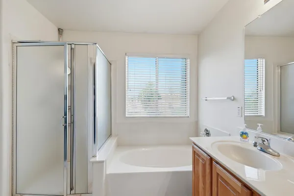 $670,000 | 396 Glenbriar Circle, Tracy, CA 95377