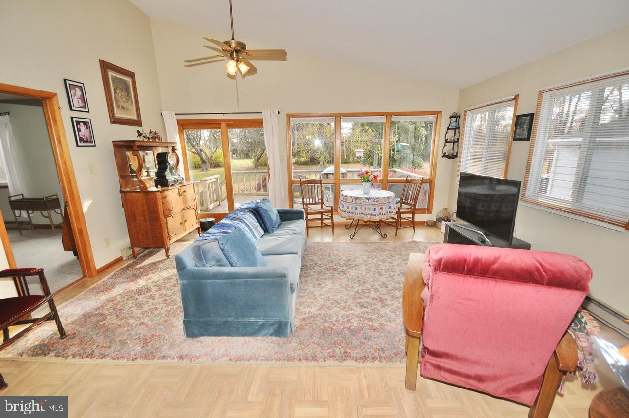 2122 Jacksonville Jobstown Road Jobstown, NJ 08041 - Photo 14 of 75 Family Room