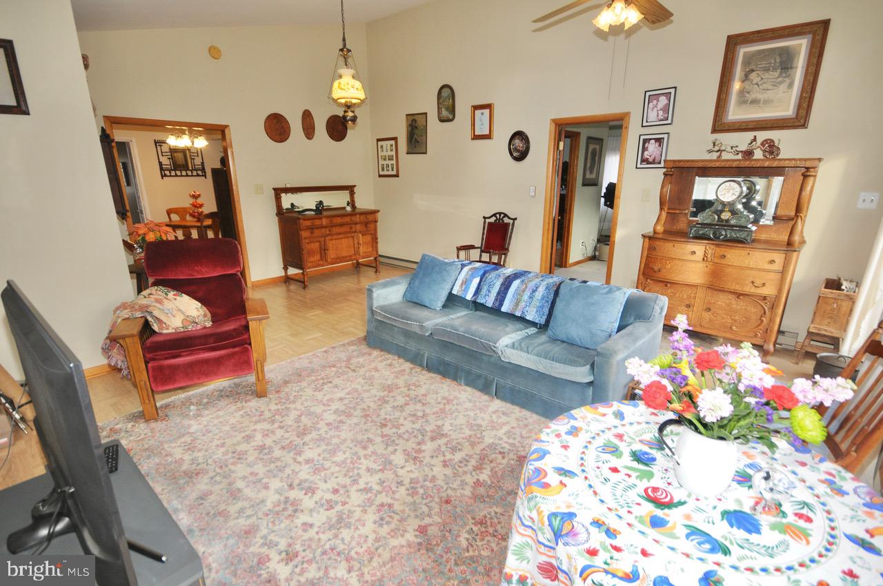 2122 Jacksonville Jobstown Road Jobstown, NJ 08041 - Photo 15 of 75 Family Room to Kitchen