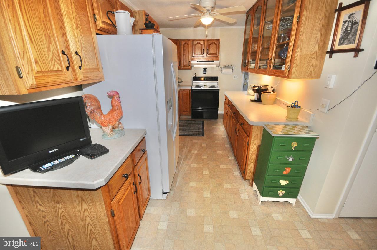 2122 Jacksonville Jobstown Road Jobstown, NJ 08041 - Photo 19 of 75 Kitchen