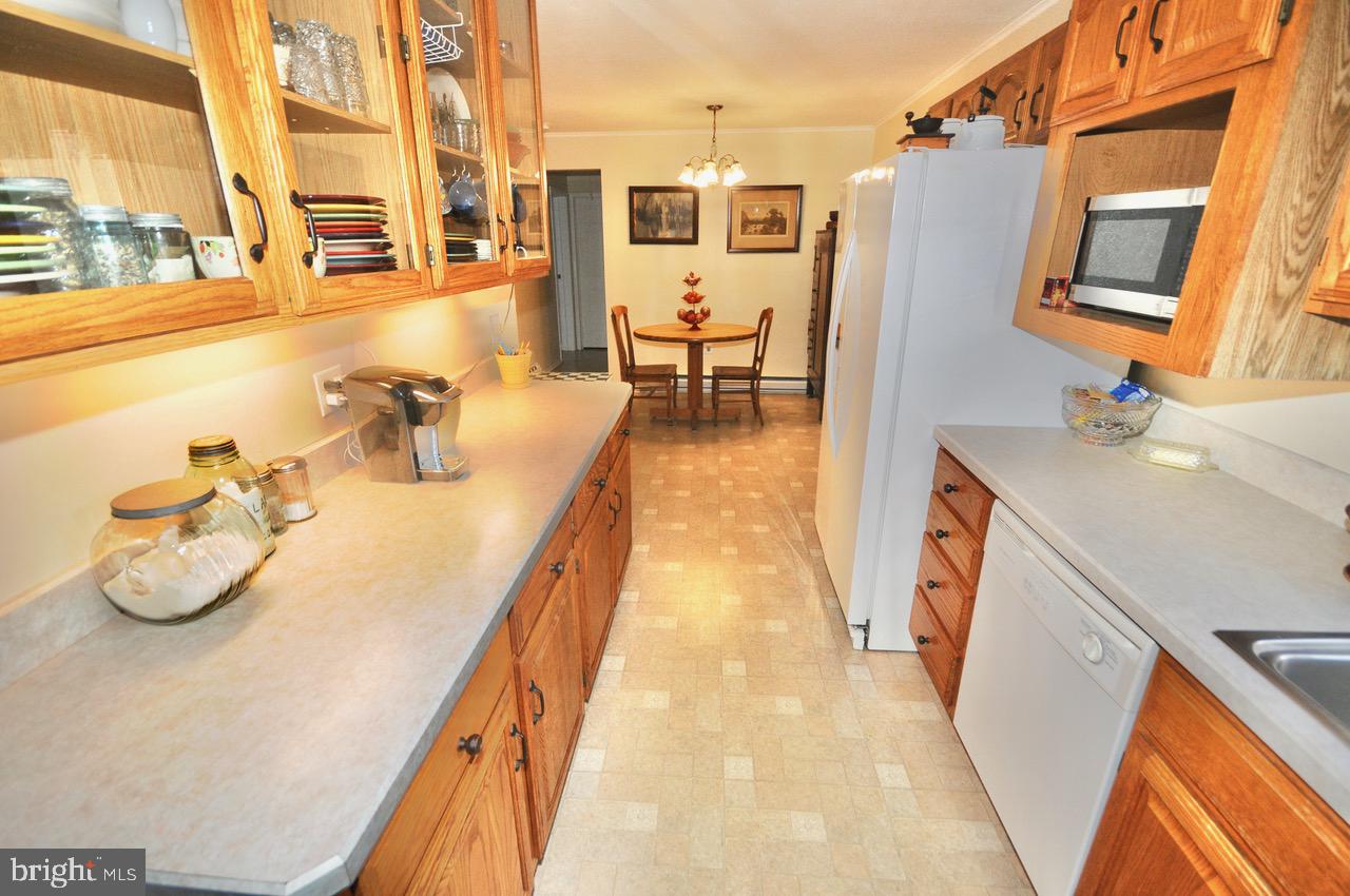 2122 Jacksonville Jobstown Road Jobstown, NJ 08041 - Photo 21 of 75 Kitchen