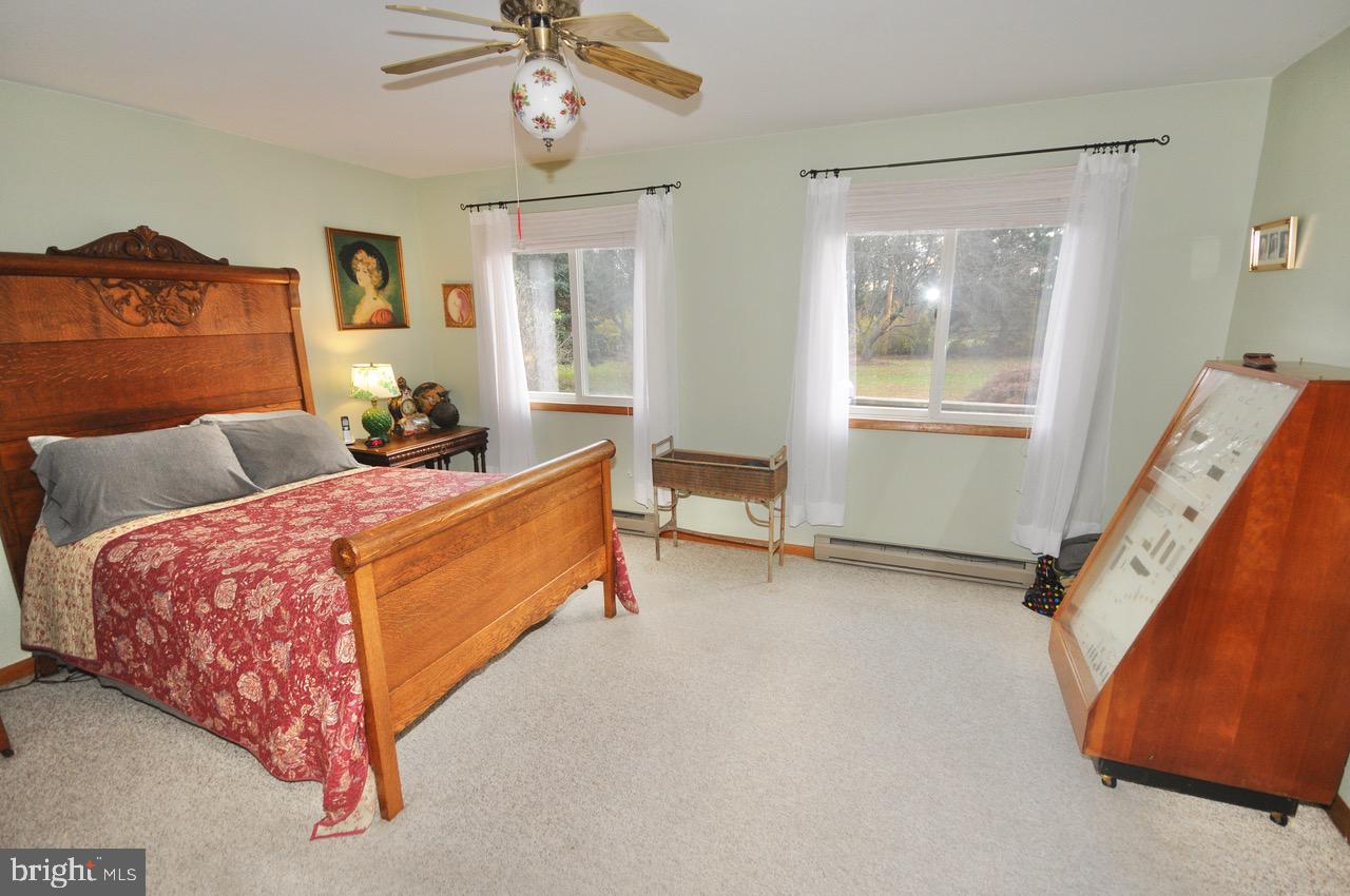 2122 Jacksonville Jobstown Road Jobstown, NJ 08041 - Photo 28 of 75 Primary bedroom