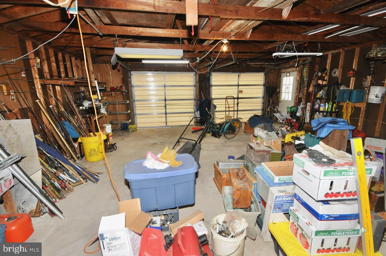 2122 Jacksonville Jobstown Road Jobstown, NJ 08041 - Photo 40 of 75 24' x 30' Detached Garage