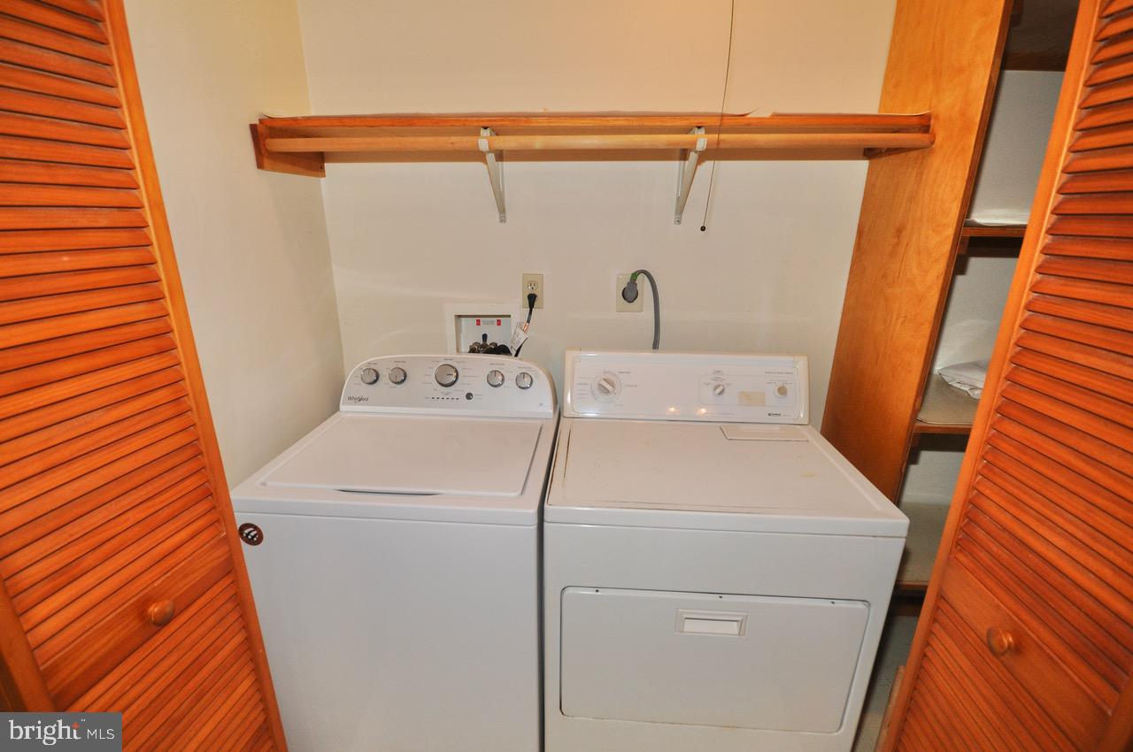 2122 Jacksonville Jobstown Road Jobstown, NJ 08041 - Photo 54 of 75 Apartment: Laundry