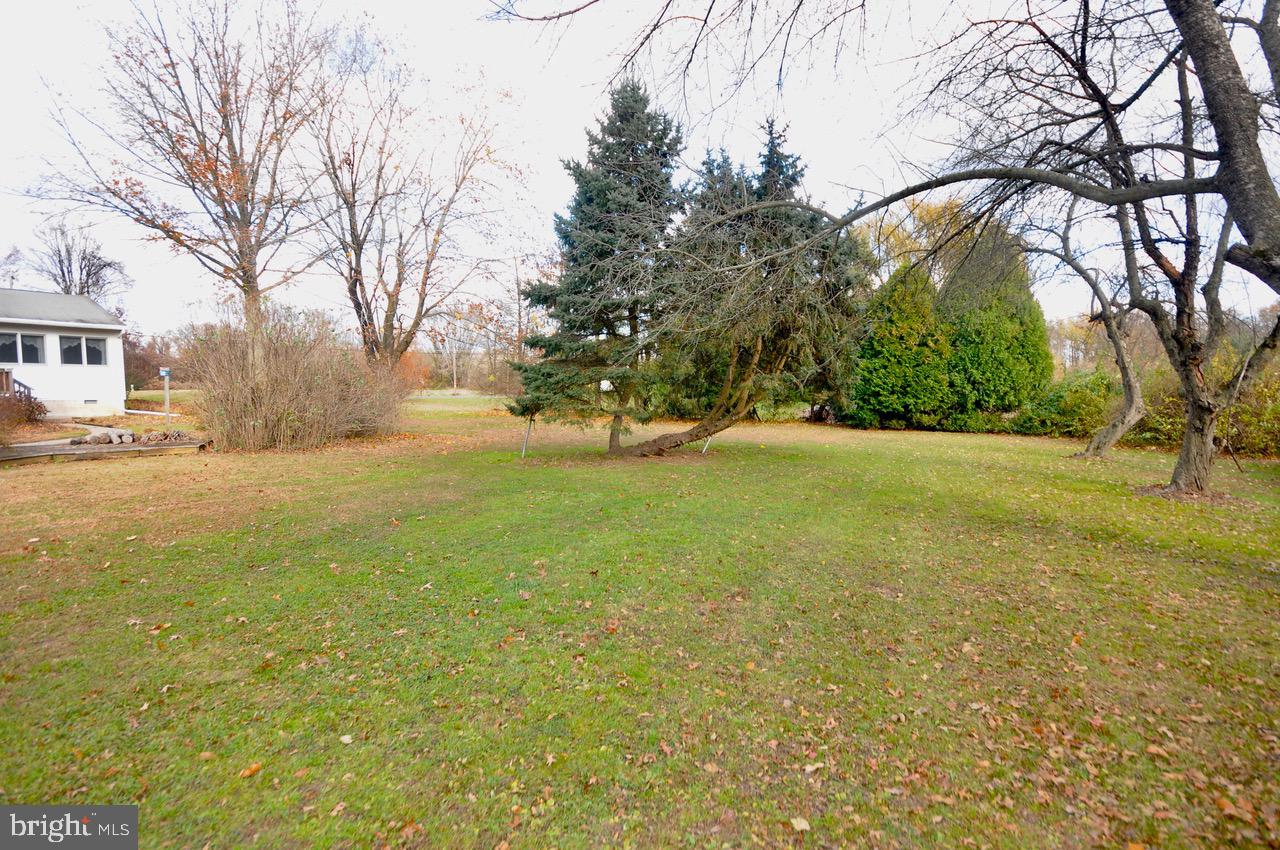 2122 Jacksonville Jobstown Road Jobstown, NJ 08041 - Photo 69 of 75 Back Yard