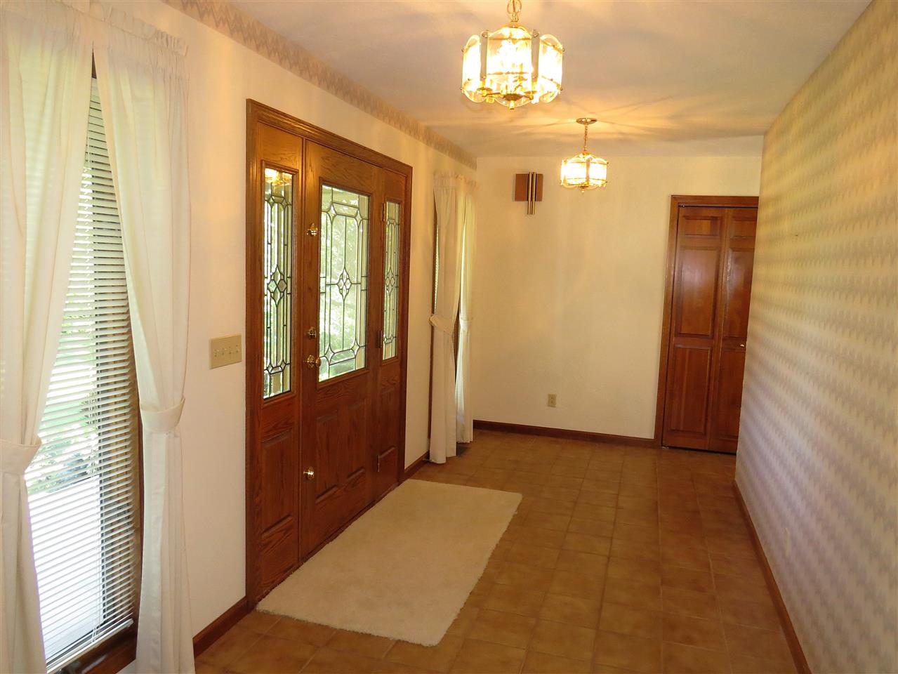 3415 Albright Road Kokomo, IN 46902 - Photo 2 of 36 Gallery Image 2