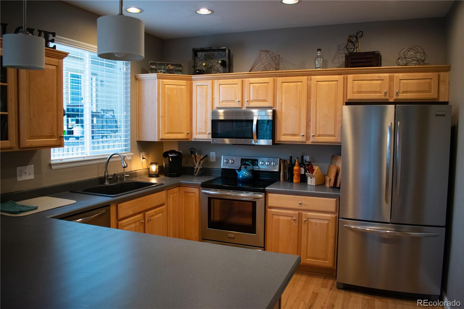10594 Jewelberry Trail Highlands Ranch, CO 80130 - Photo 10 of 30