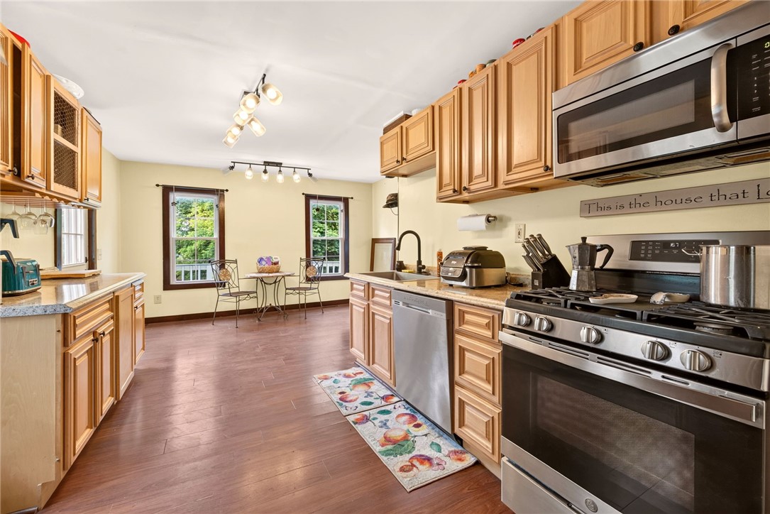 7810 State Rte 21 Naples, NY 14512 - Photo 4 of 35