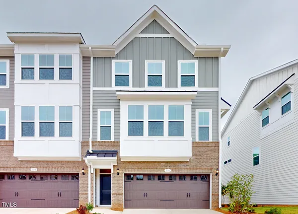 $2,370 | 314 Lemon Leaf Place, Unit MANDEVILLA, Holly Springs, NC 27540