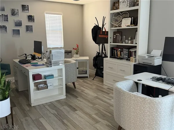 $3,000 | 7758 Meng Court, Las Vegas, NV 89113