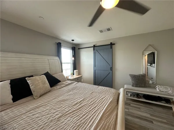 $3,000 | 7758 Meng Court, Las Vegas, NV 89113