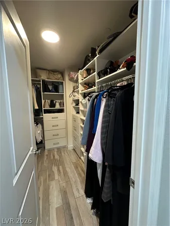 $3,000 | 7758 Meng Court, Las Vegas, NV 89113