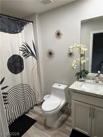 $3,000 | 7758 Meng Court, Las Vegas, NV 89113