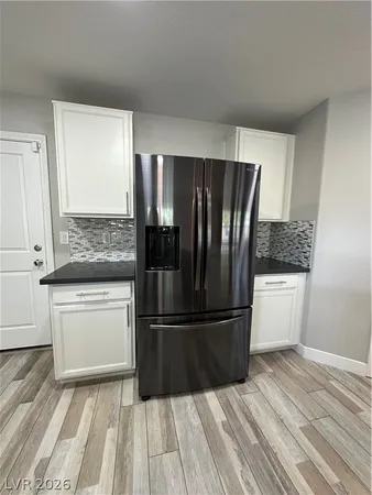 $3,000 | 7758 Meng Court, Las Vegas, NV 89113