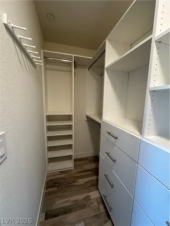 $3,000 | 7758 Meng Court, Las Vegas, NV 89113