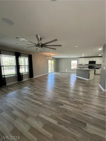 $3,000 | 7758 Meng Court, Las Vegas, NV 89113