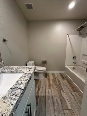 $3,000 | 7758 Meng Court, Las Vegas, NV 89113