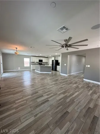 $3,000 | 7758 Meng Court, Las Vegas, NV 89113