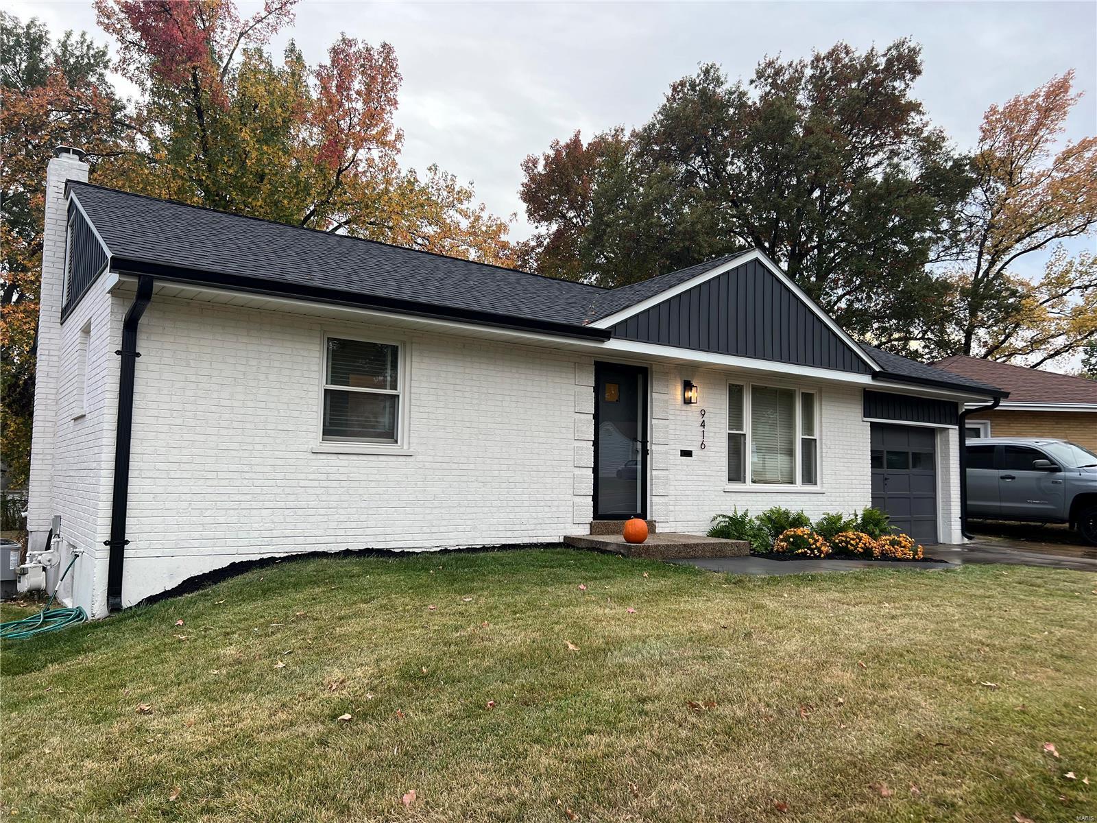 9416 Reavis Barracks Road Affton, MO 63123 - Photo 1 of 17