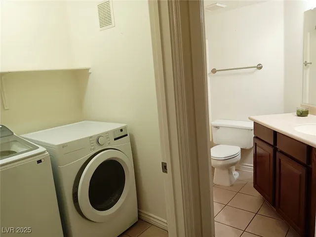$1,400 | 8455 West Sahara Avenue, Unit 143, Las Vegas, NV 89117
