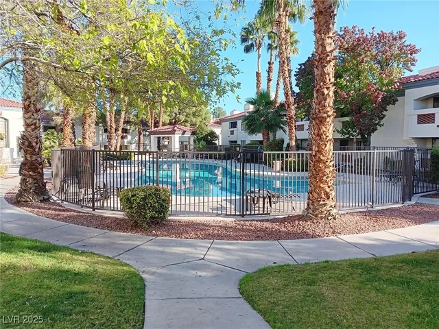 $1,400 | 8455 West Sahara Avenue, Unit 143, Las Vegas, NV 89117