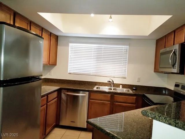 $1,400 | 8455 West Sahara Avenue, Unit 143, Las Vegas, NV 89117
