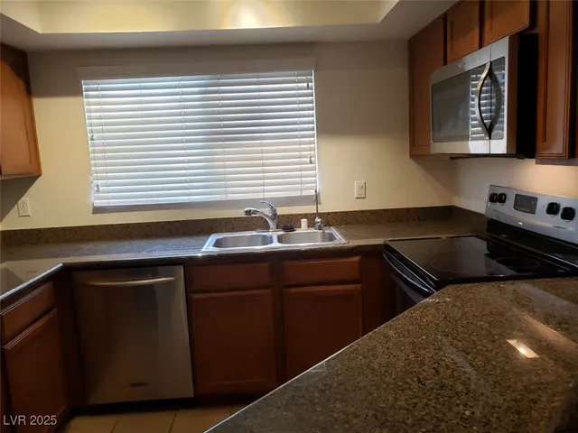 $1,400 | 8455 West Sahara Avenue, Unit 143, Las Vegas, NV 89117