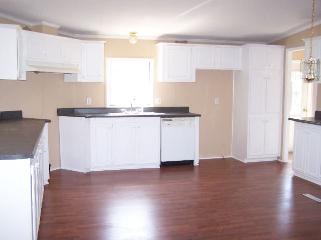 130 Old Power Plant Road Duncan, SC 29334 - Photo 4 of 8 Gallery Image 4
