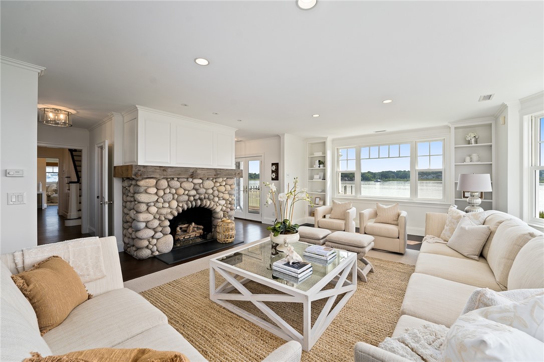 178 Adams Point Road Barrington, RI 02806 - Photo 16 of 35