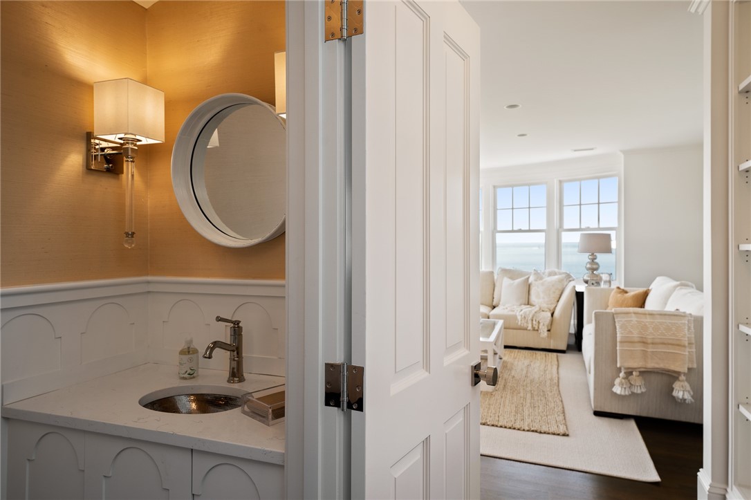 178 Adams Point Road Barrington, RI 02806 - Photo 30 of 35