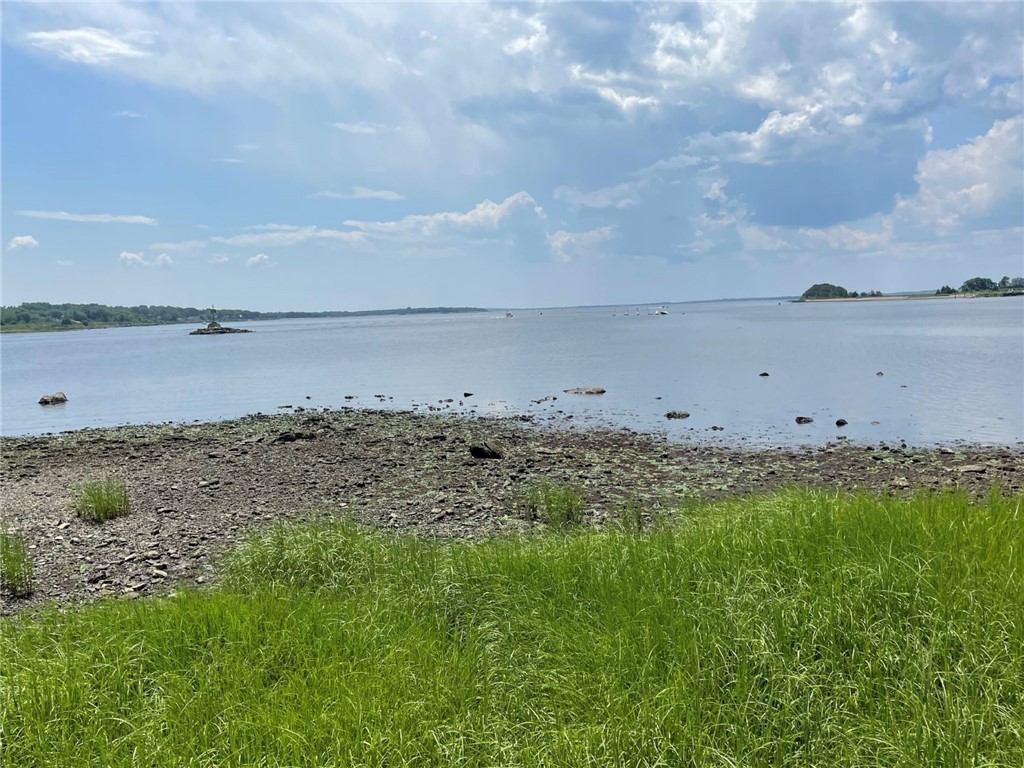 178 Adams Point Road Barrington, RI 02806 - Photo 33 of 35