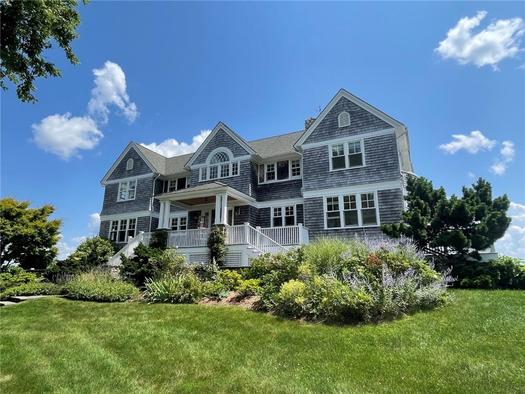 178 Adams Point Road Barrington, RI 02806 - Photo 5 of 35