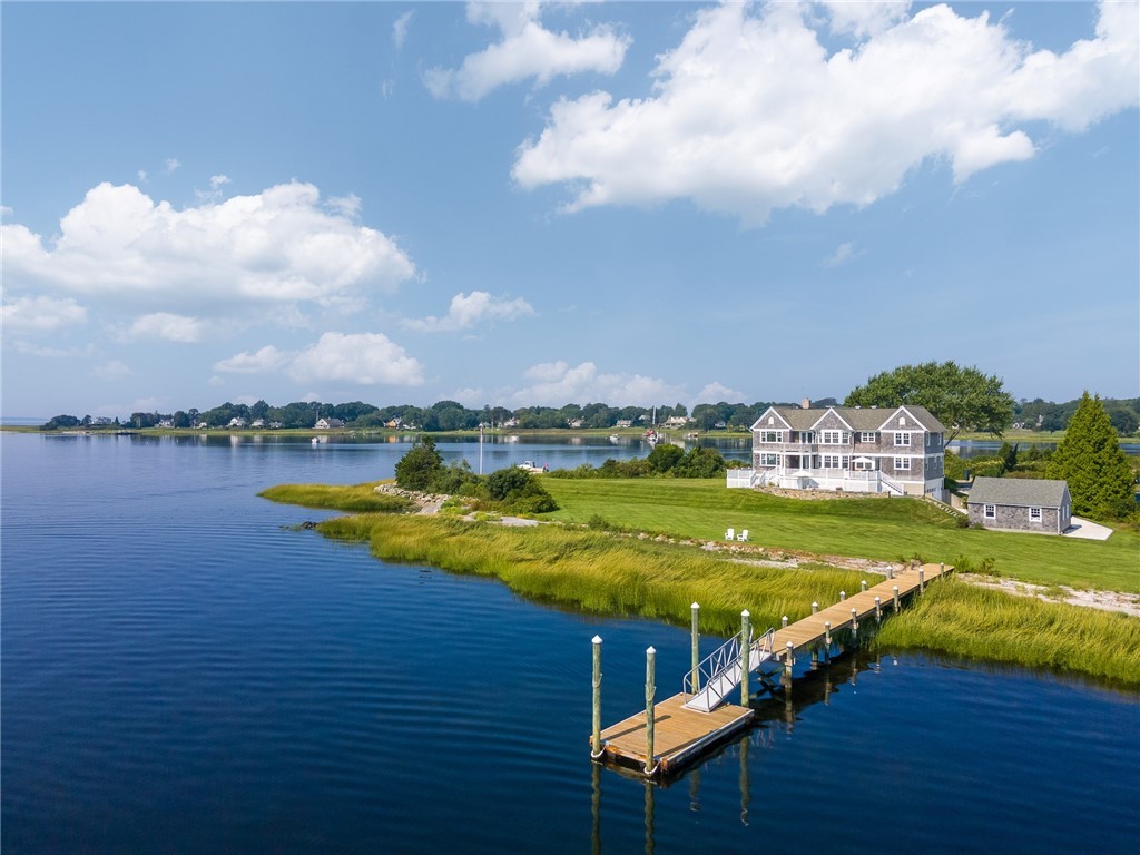 178 Adams Point Road Barrington, RI 02806 - Photo 6 of 35