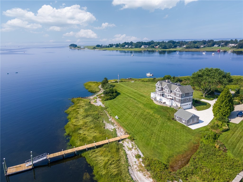 178 Adams Point Road Barrington, RI 02806 - Photo 7 of 35