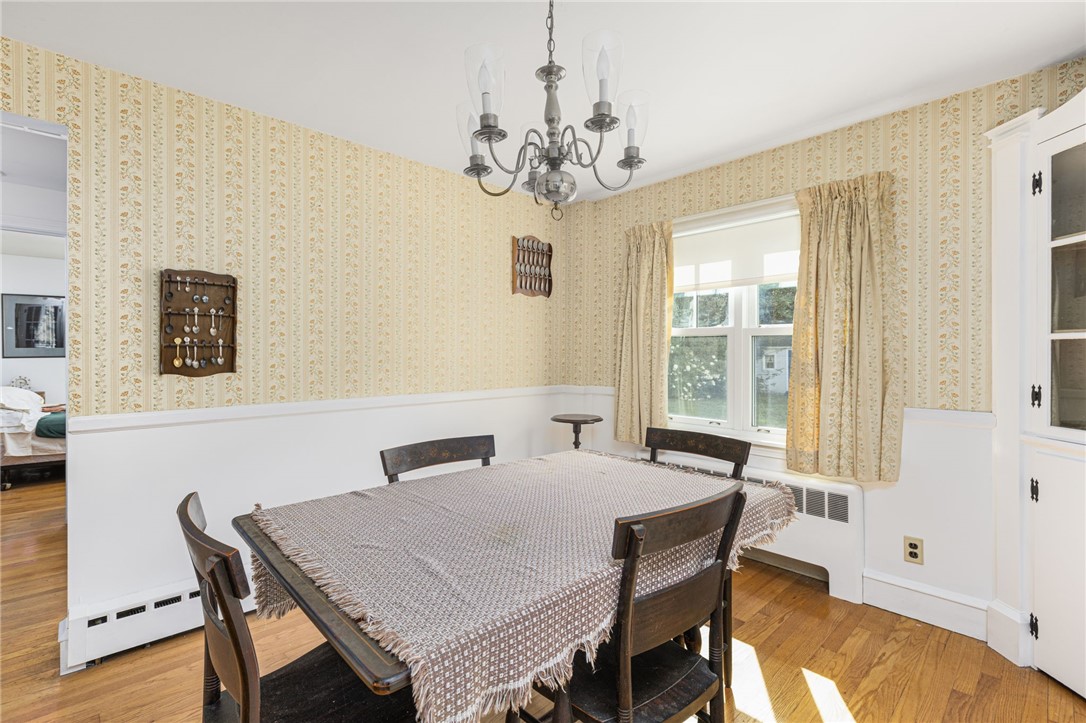 169 Lansdowne Road Warwick, RI 02888 - Photo 8 of 30 Gallery Image 8