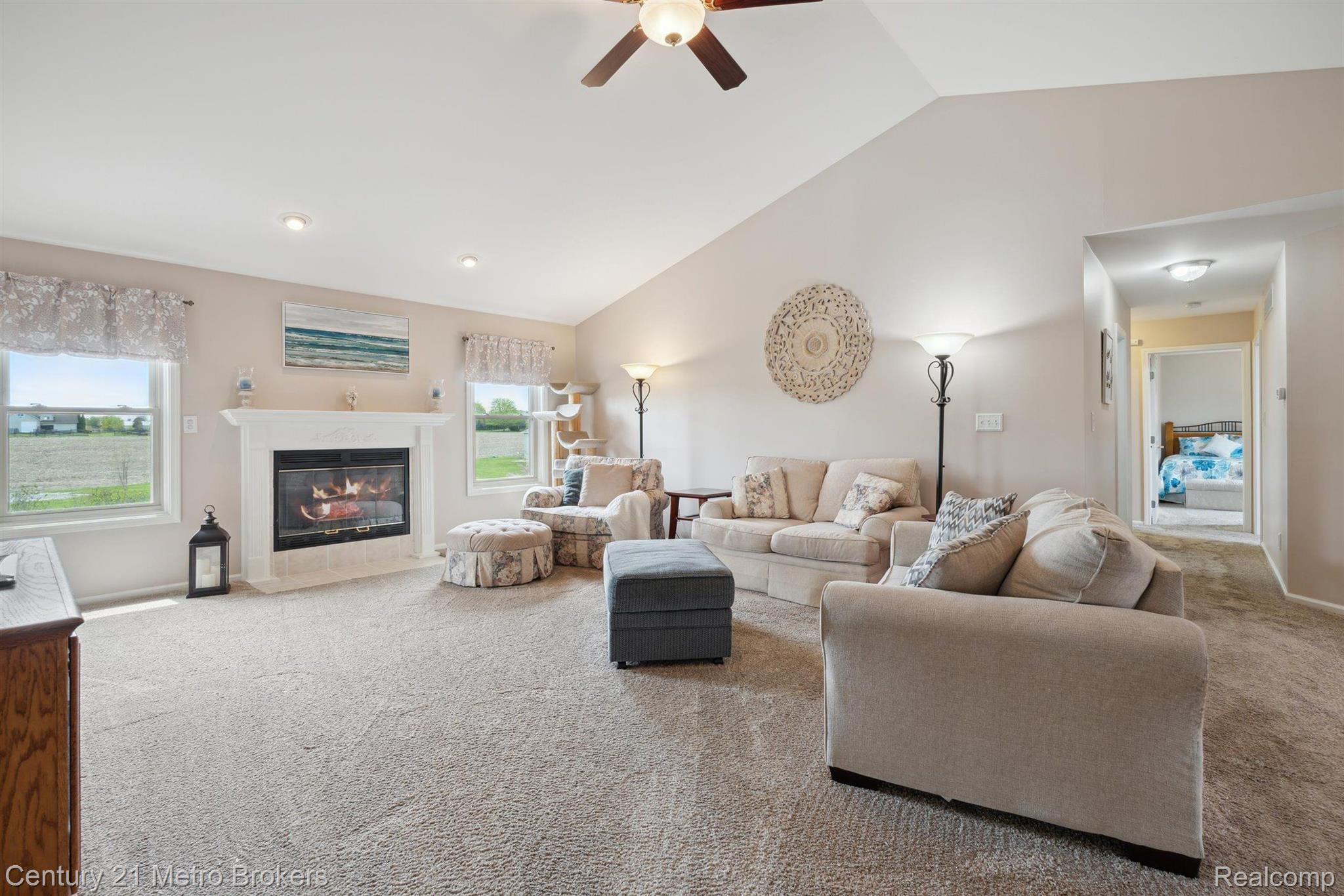 8040 East Bristol Road Davison, MI 48423 - Photo 7 of 46 Gallery Image 7