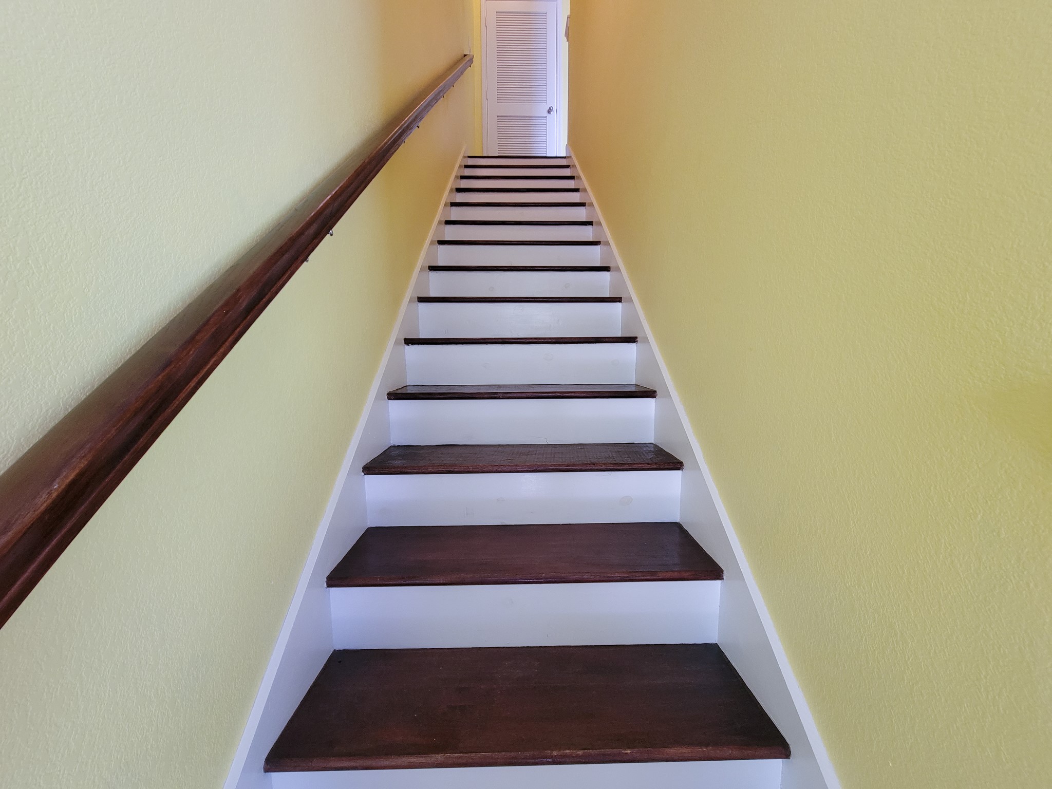 9200 Westheimer Road, Unit 305 Houston, TX 77063 - Photo 15 of 32 a view of entryway