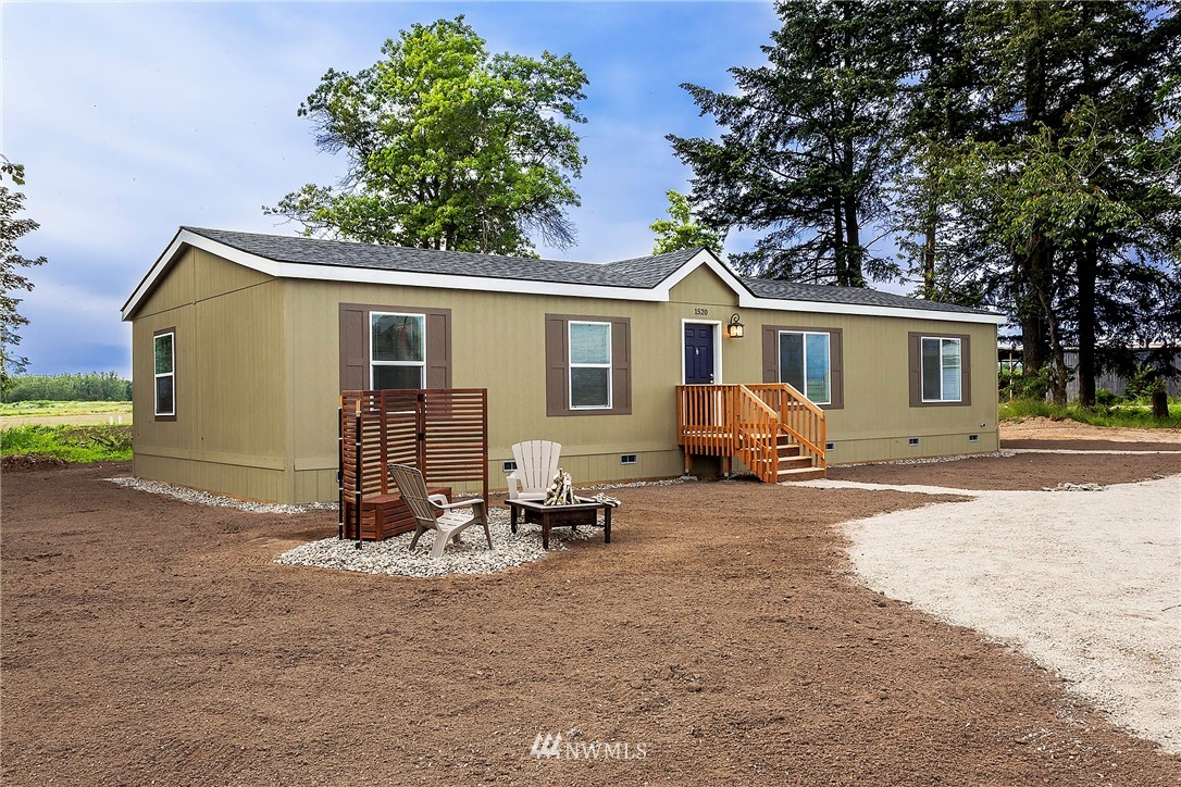 1520 Birch Bay Lynden Road Ferndale, WA 98248 - Photo 1 of 21 Gallery Image 1