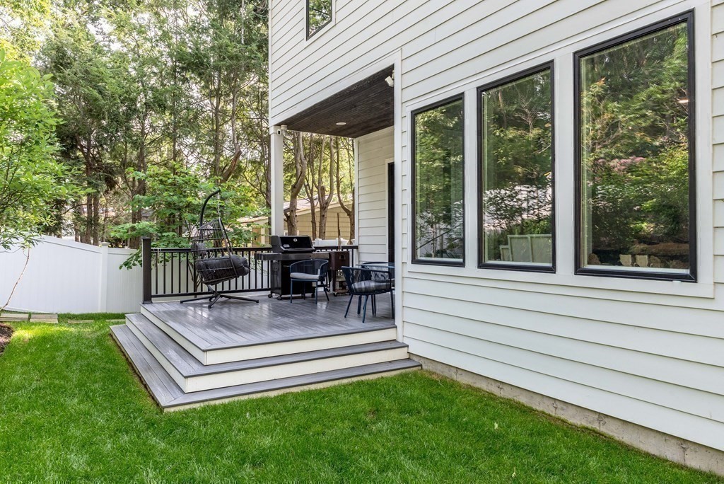 35 Wayne Road Newton, MA 02459 - Photo 32 of 33 a view of backyard with green space