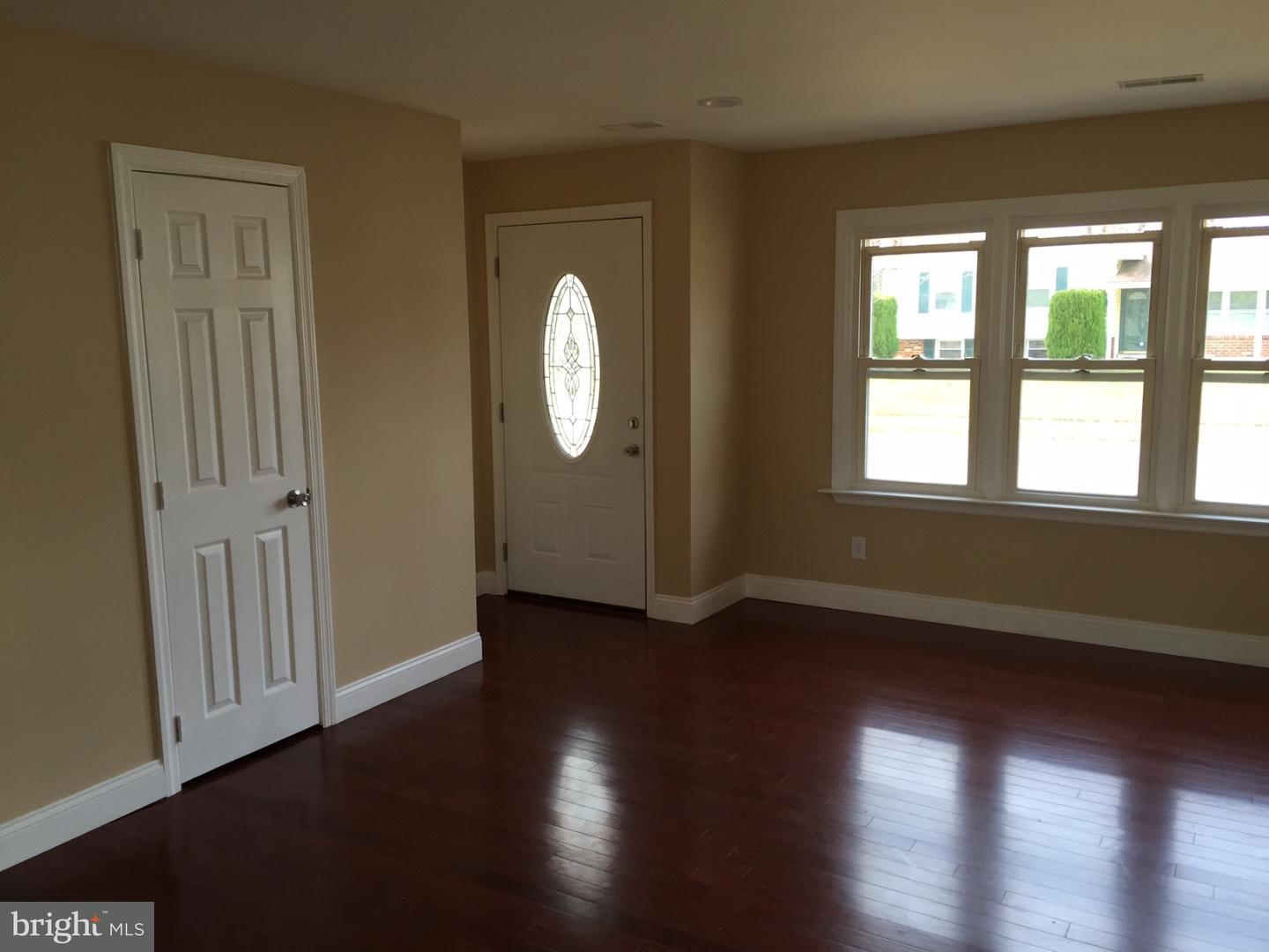 908 Linfield Road Newark, DE 19713 - Photo 3 of 24