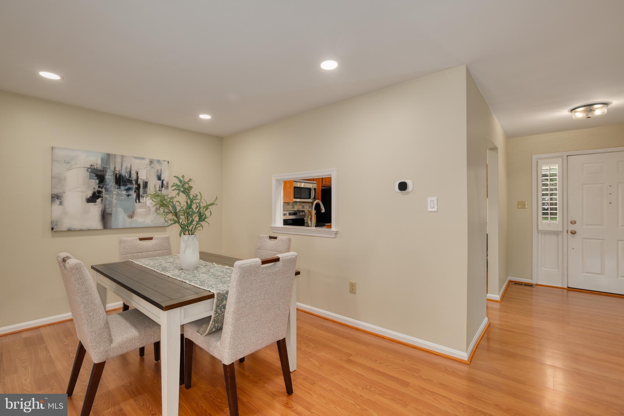 8174 Cliffview Avenue Springfield, VA 22153 - Photo 15 of 55 Spacious DR can host all your friends and family!