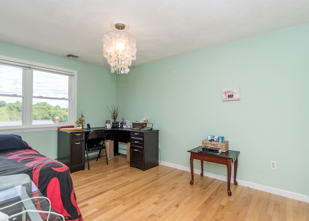 140 College Farm Road Waltham, MA 02451 - Photo 13 of 25 Gallery Image 13