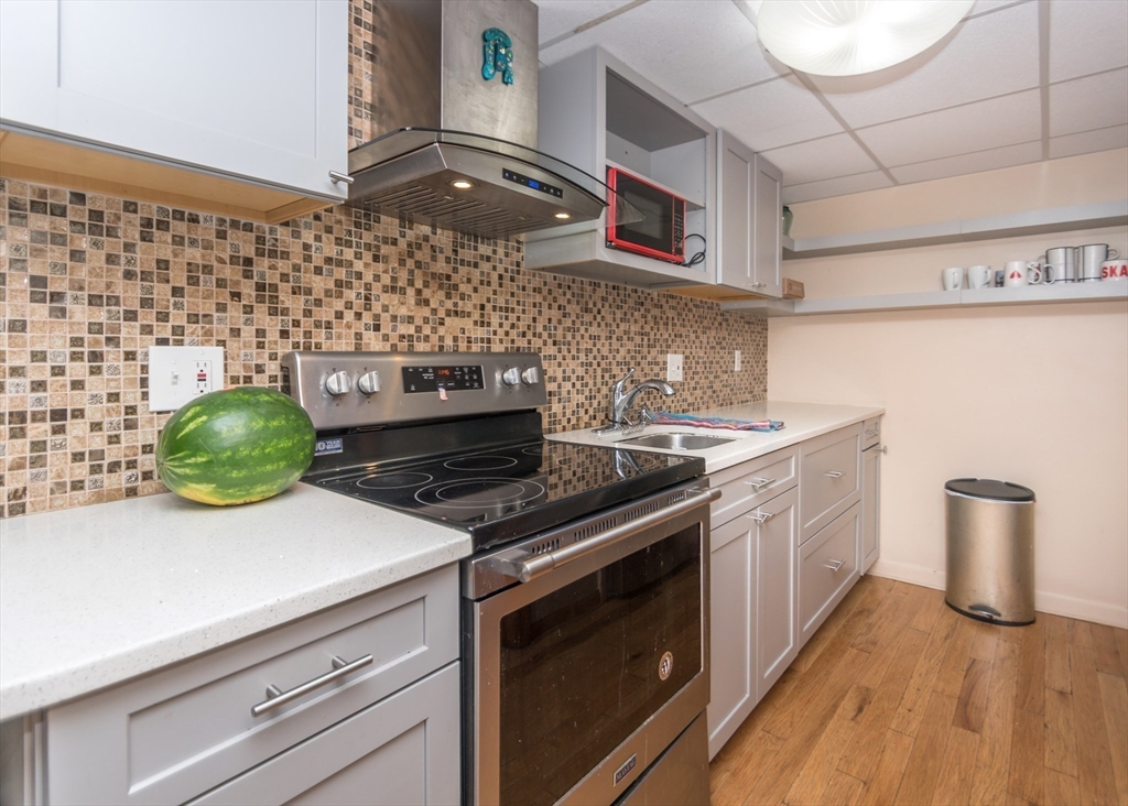 140 College Farm Road Waltham, MA 02451 - Photo 18 of 25 Gallery Image 18
