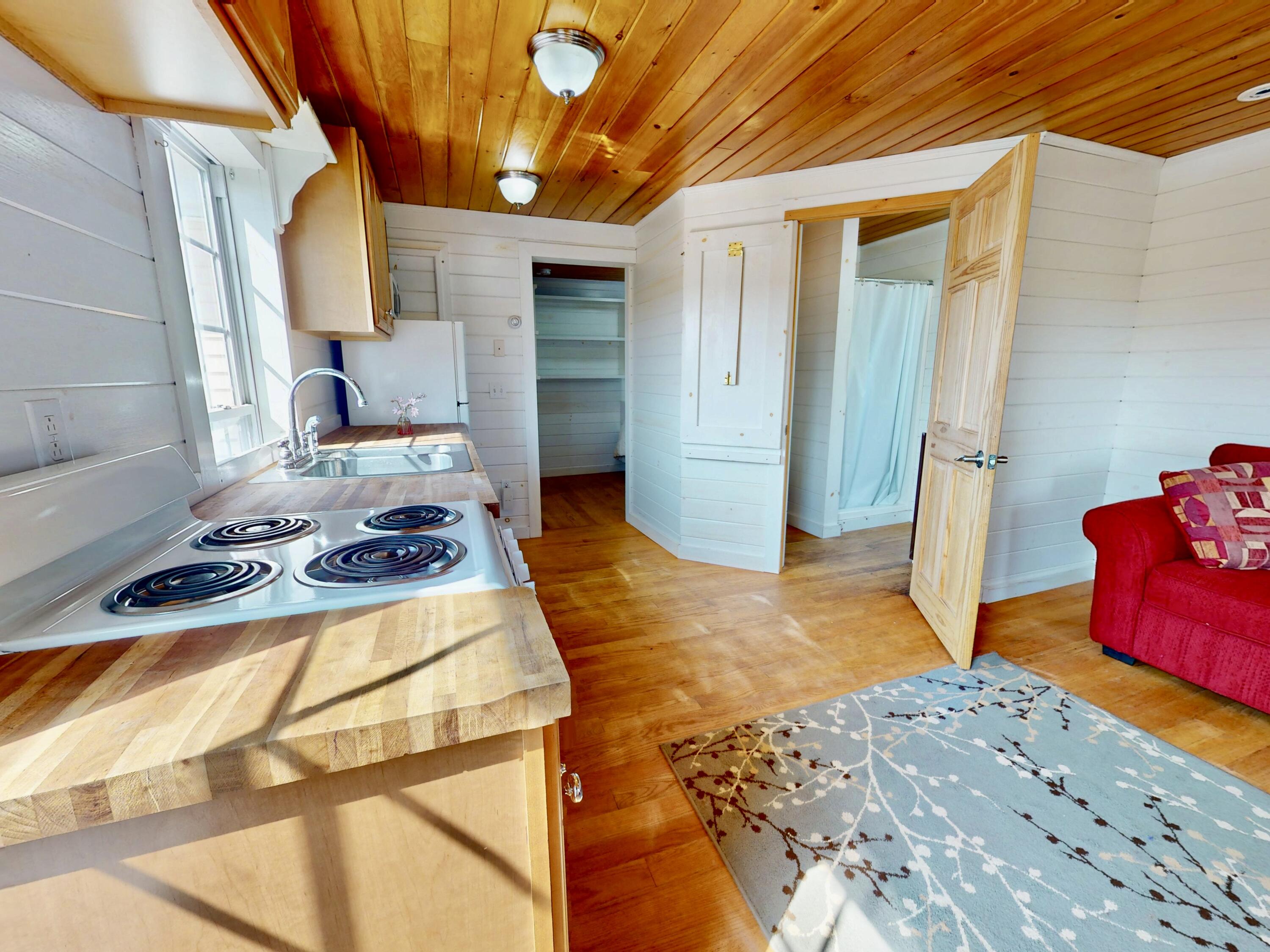 62 West Main Street Vinalhaven, ME 04863 - Photo 26 of 65