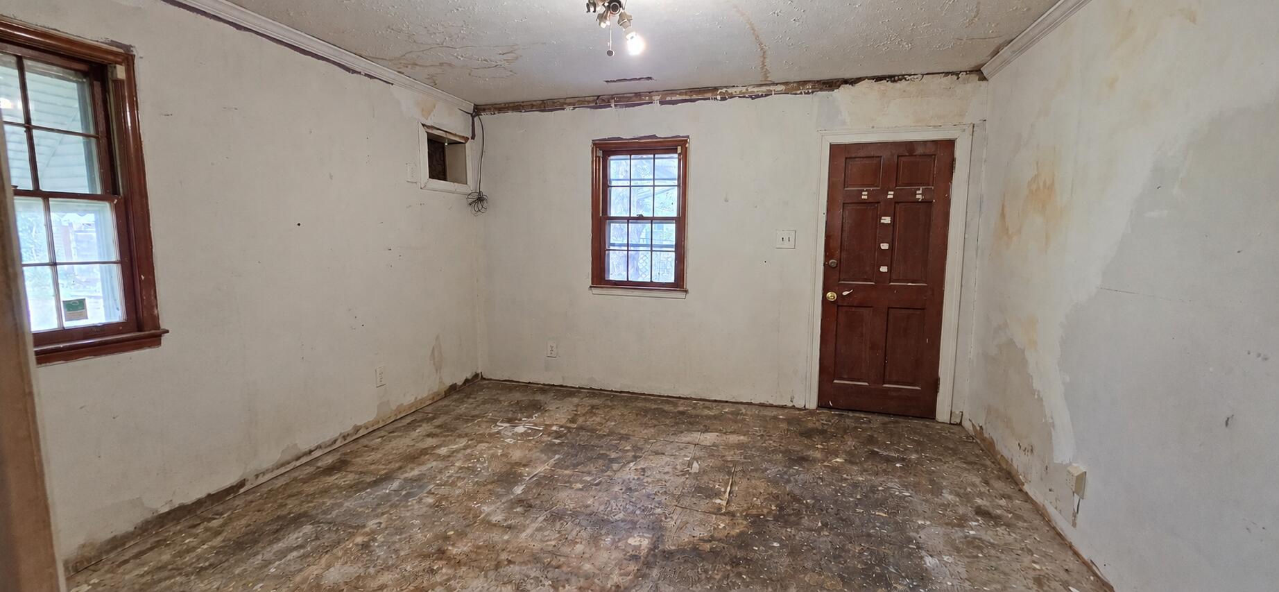610 West Hampton Street Elloree, SC 29047 - Photo 10 of 16 2nd bed